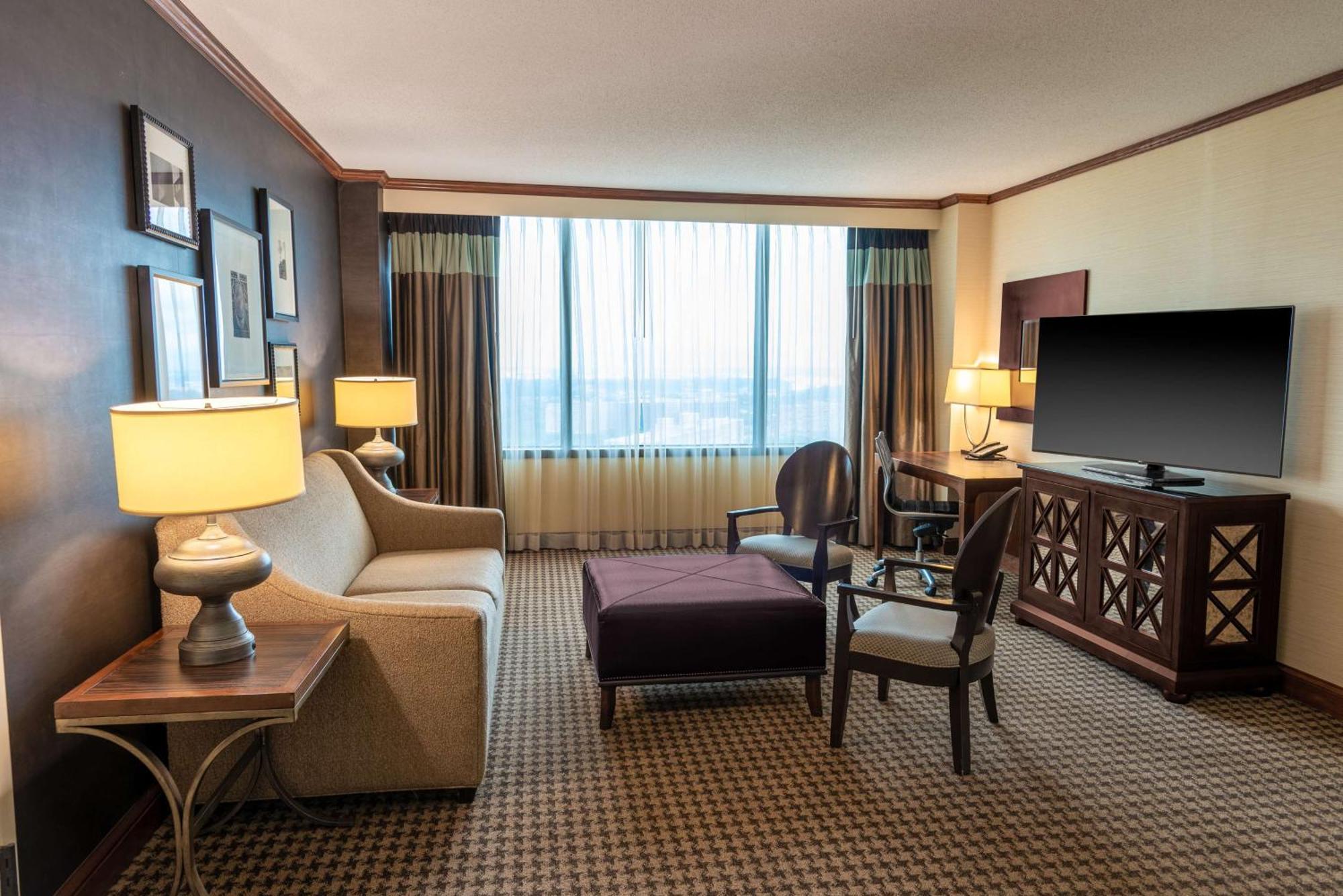 Hilton Alexandria Mark Center Exterior foto